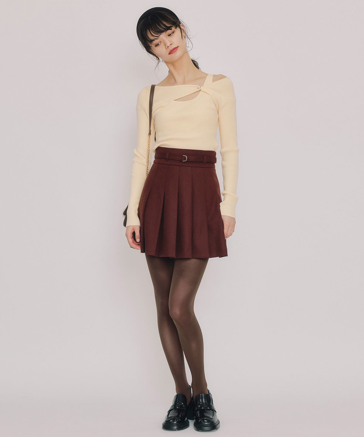 アシンメトリーレイヤードライクニットプルオーバー