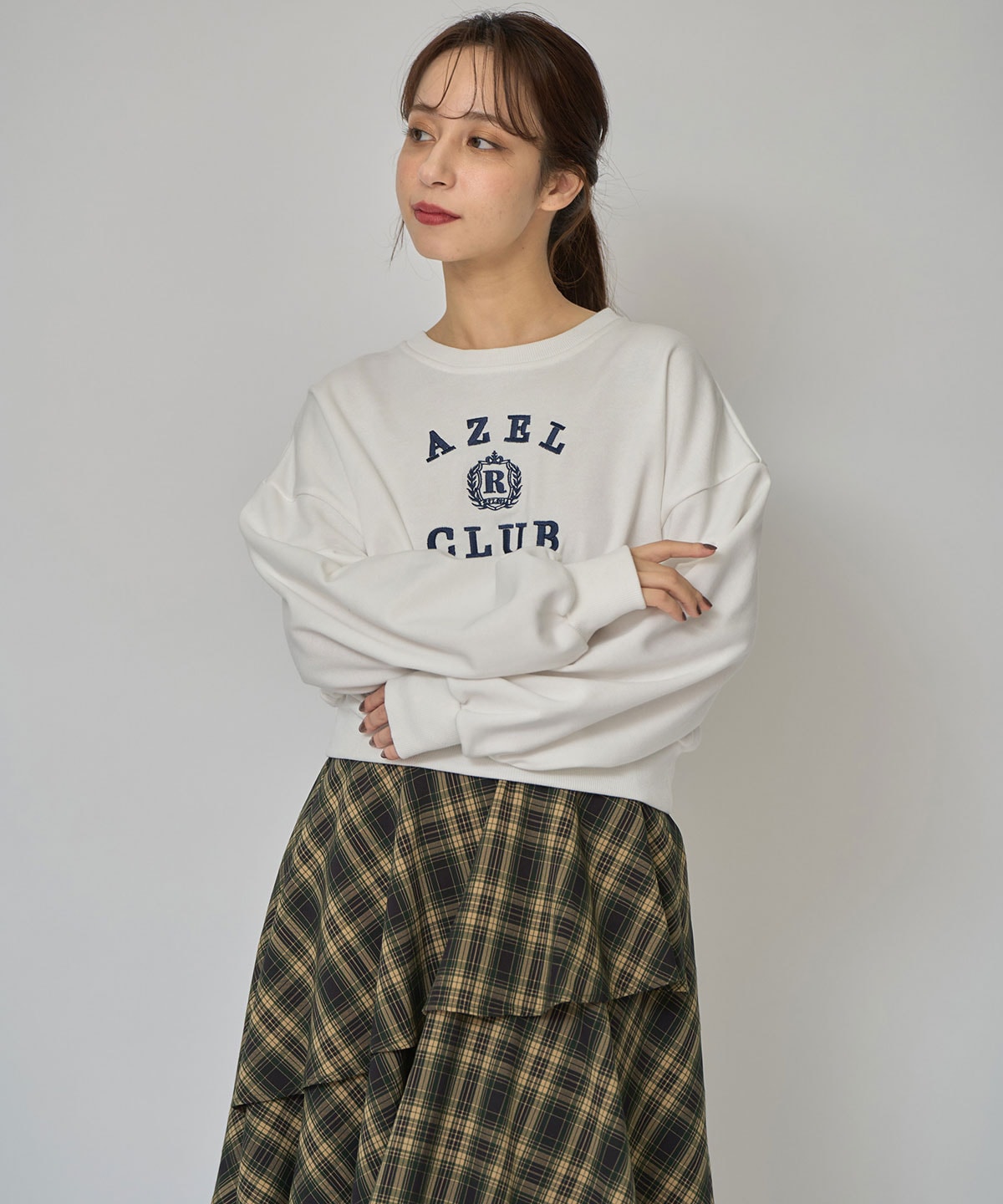 アゼルクラブカレッジロゴスウェットプルオーバー