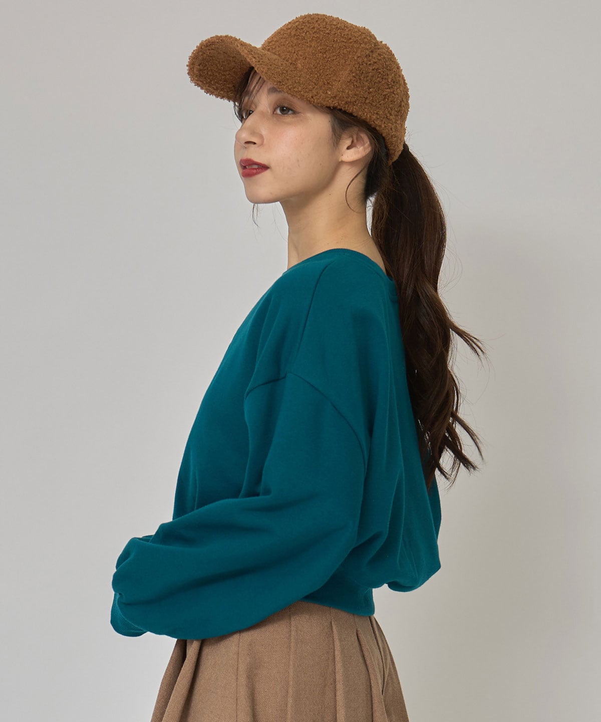 アゼルクラブカレッジロゴスウェットプルオーバー