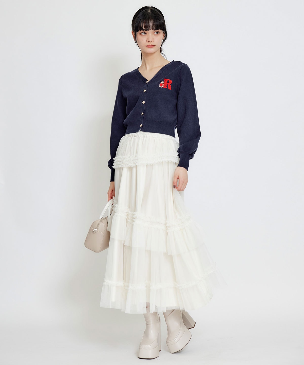 ソフトチュールフリルロングスカート