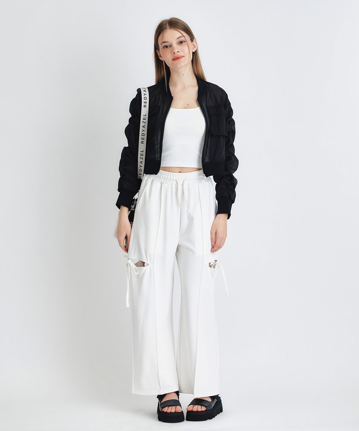 サイドカッティングリボンワイドパンツ