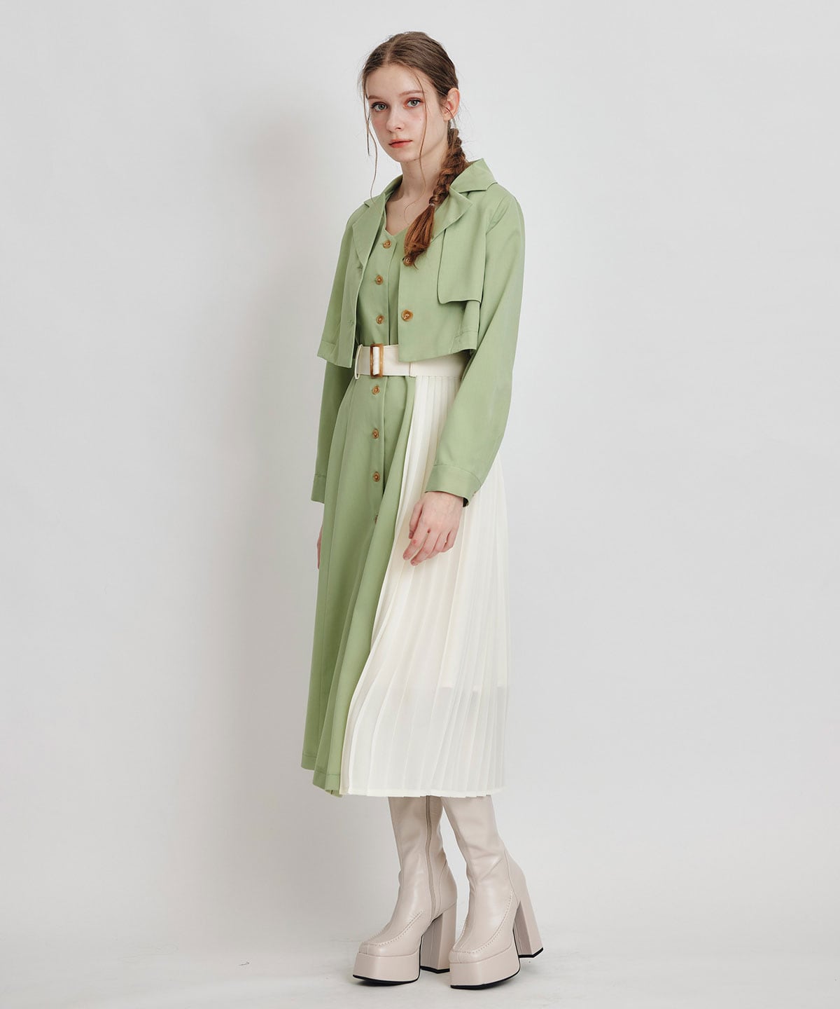 トレンチディティールショートシャツジャケット×バイカラープリーツフレアロングワンピースセットアップ