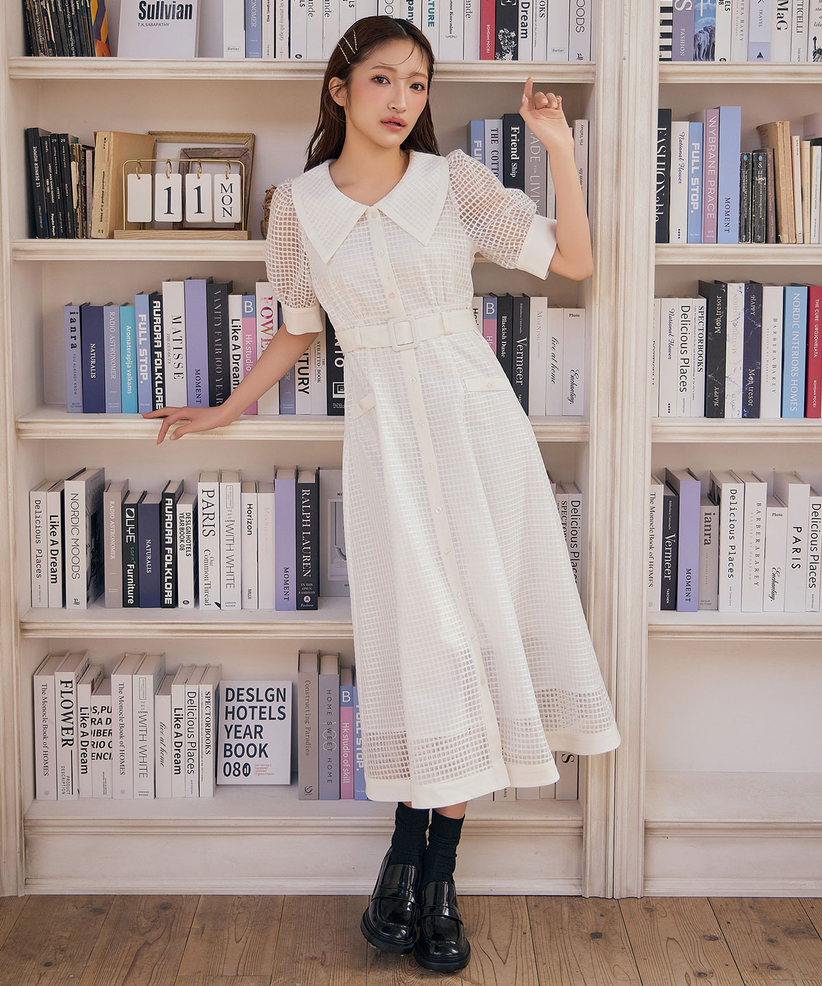 シアーチェックビッグカラーフレアロングワンピース