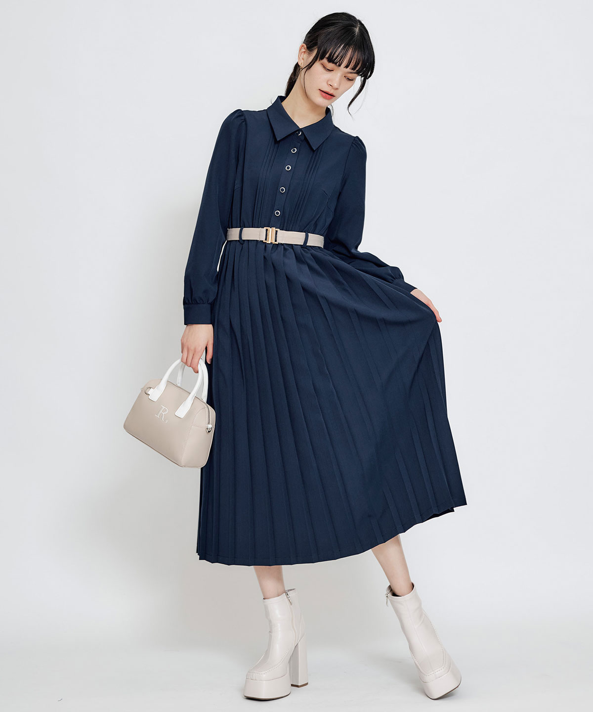 リボンタイプリーツロングシャツワンピース