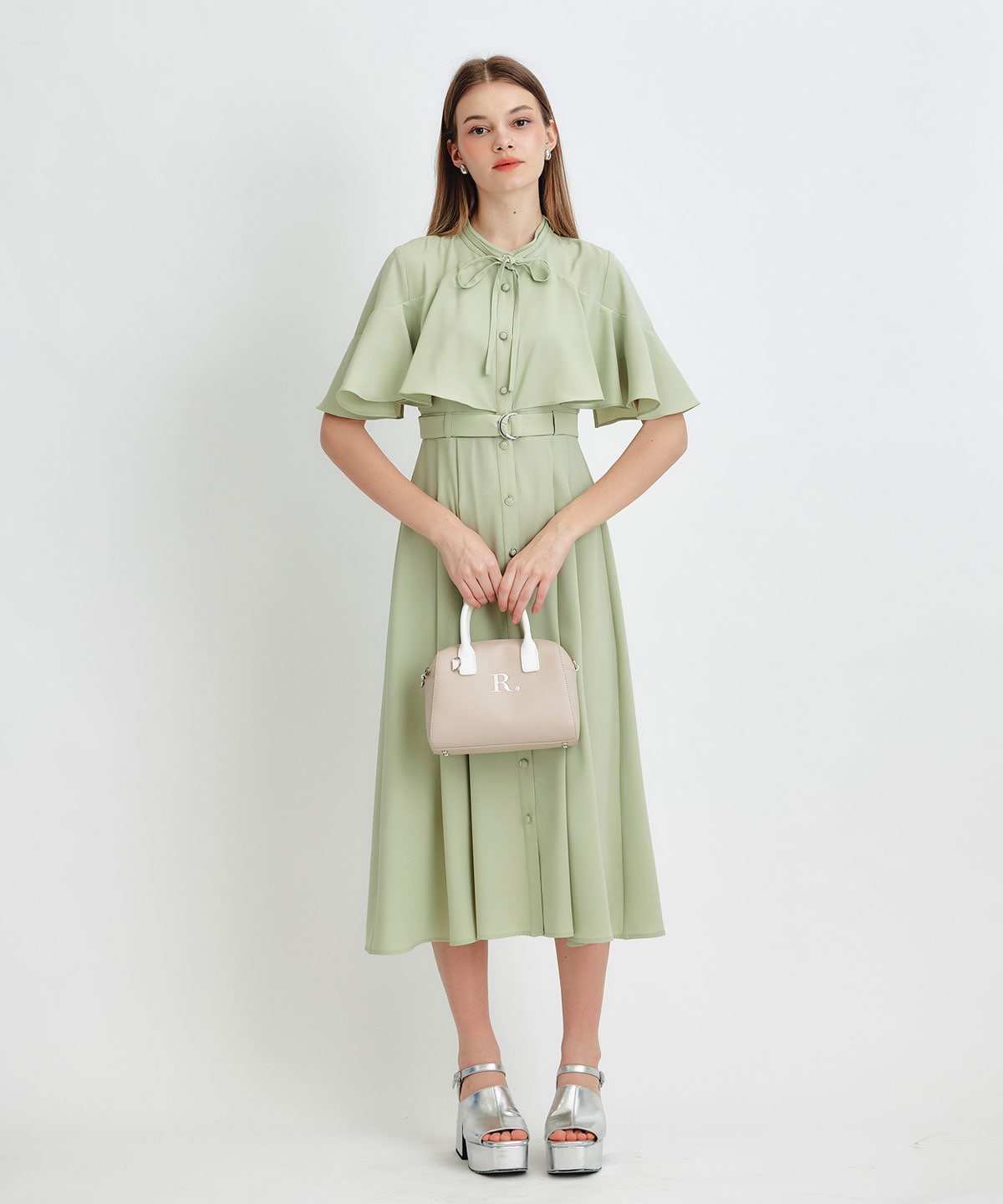 ケープフレアロングワンピース