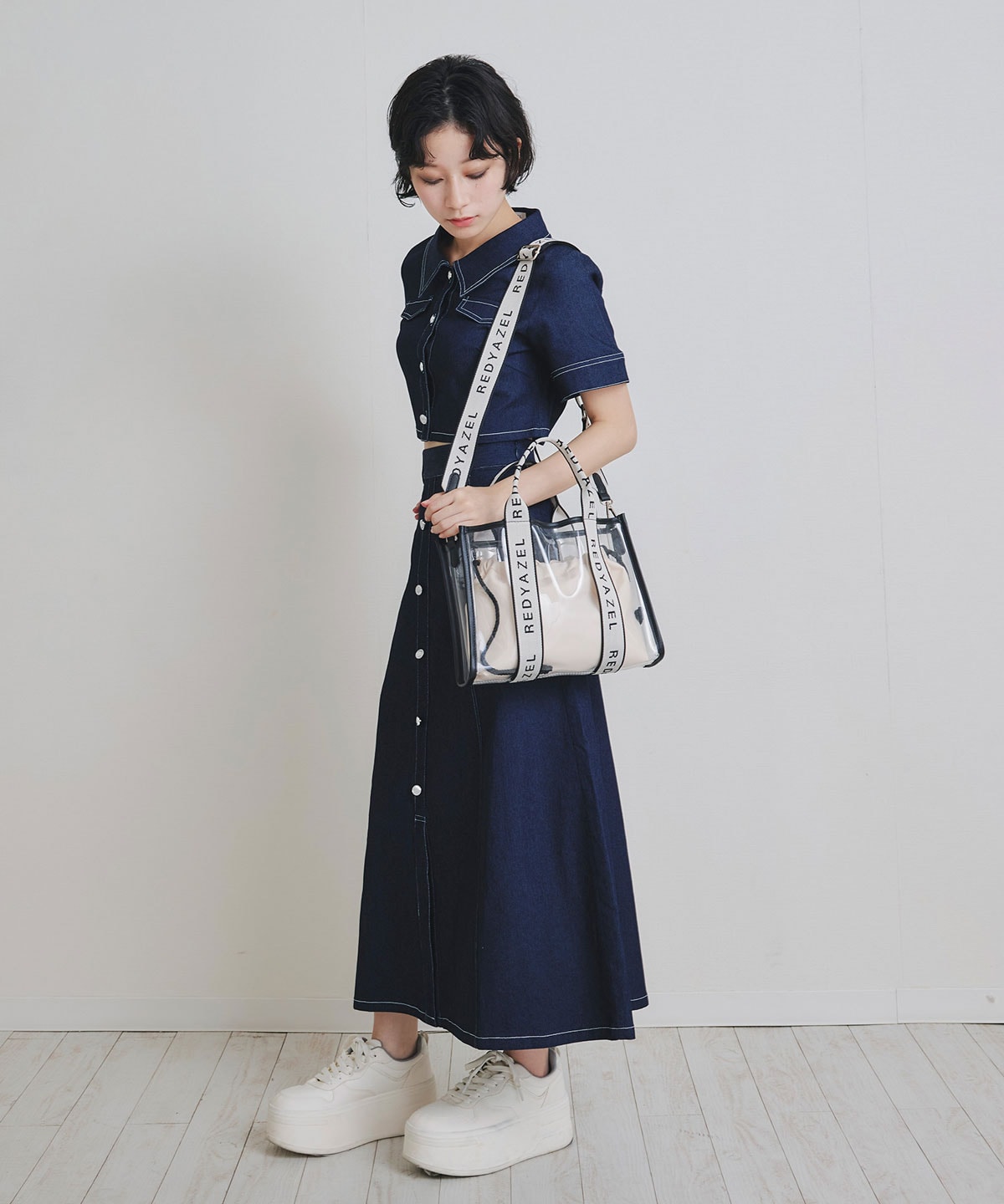 ステッチバイカラーデニムブラウス×フレアロングスカート