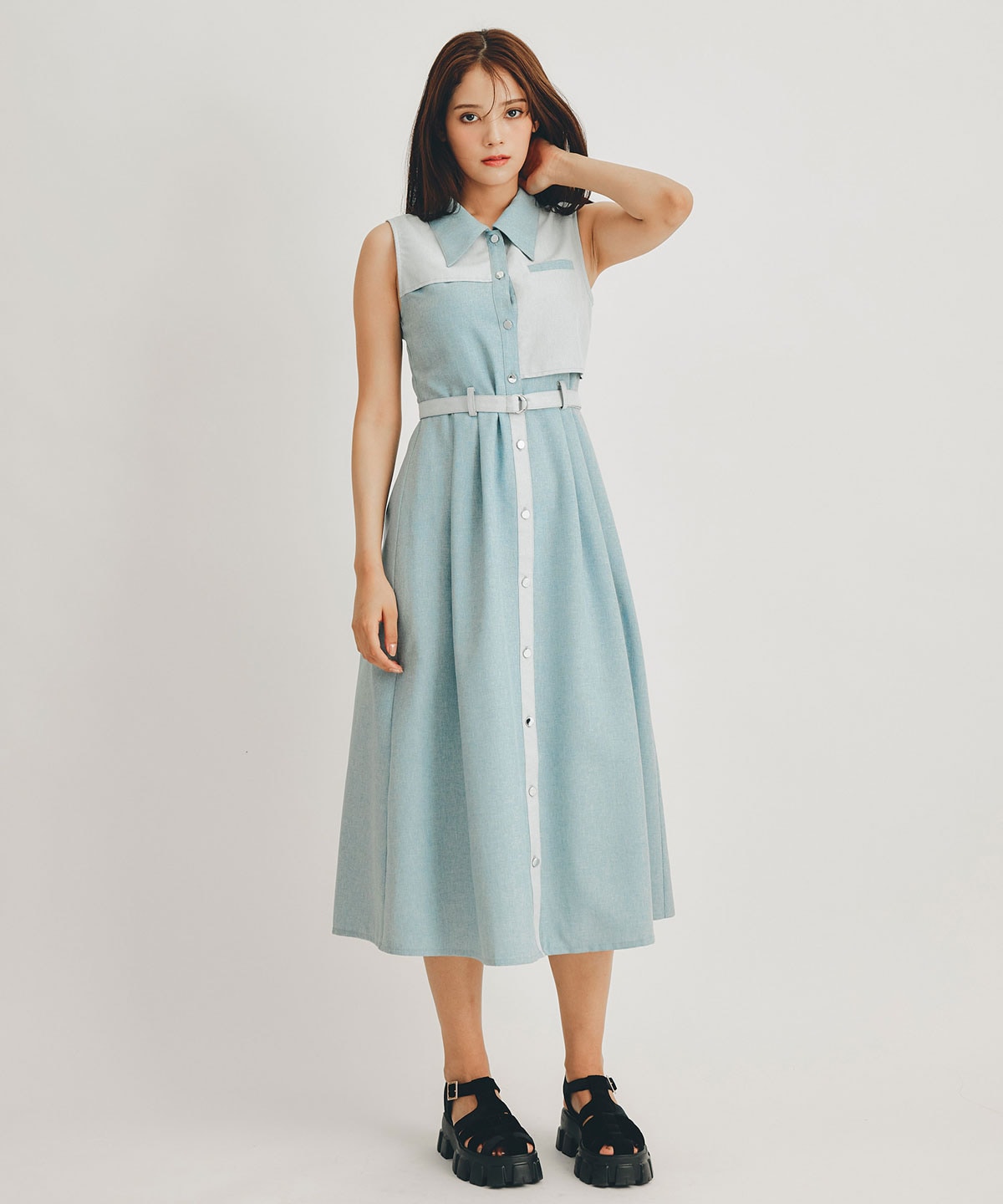 バイカラーノースリーブフレアロングシャツワンピース