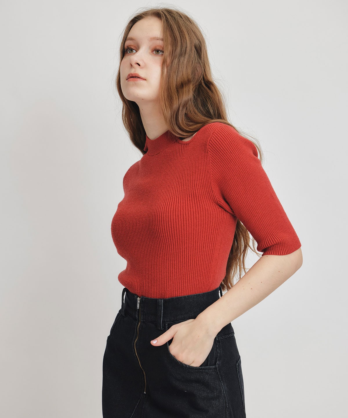 カットアウトハーフスリーブニットプルオーバー