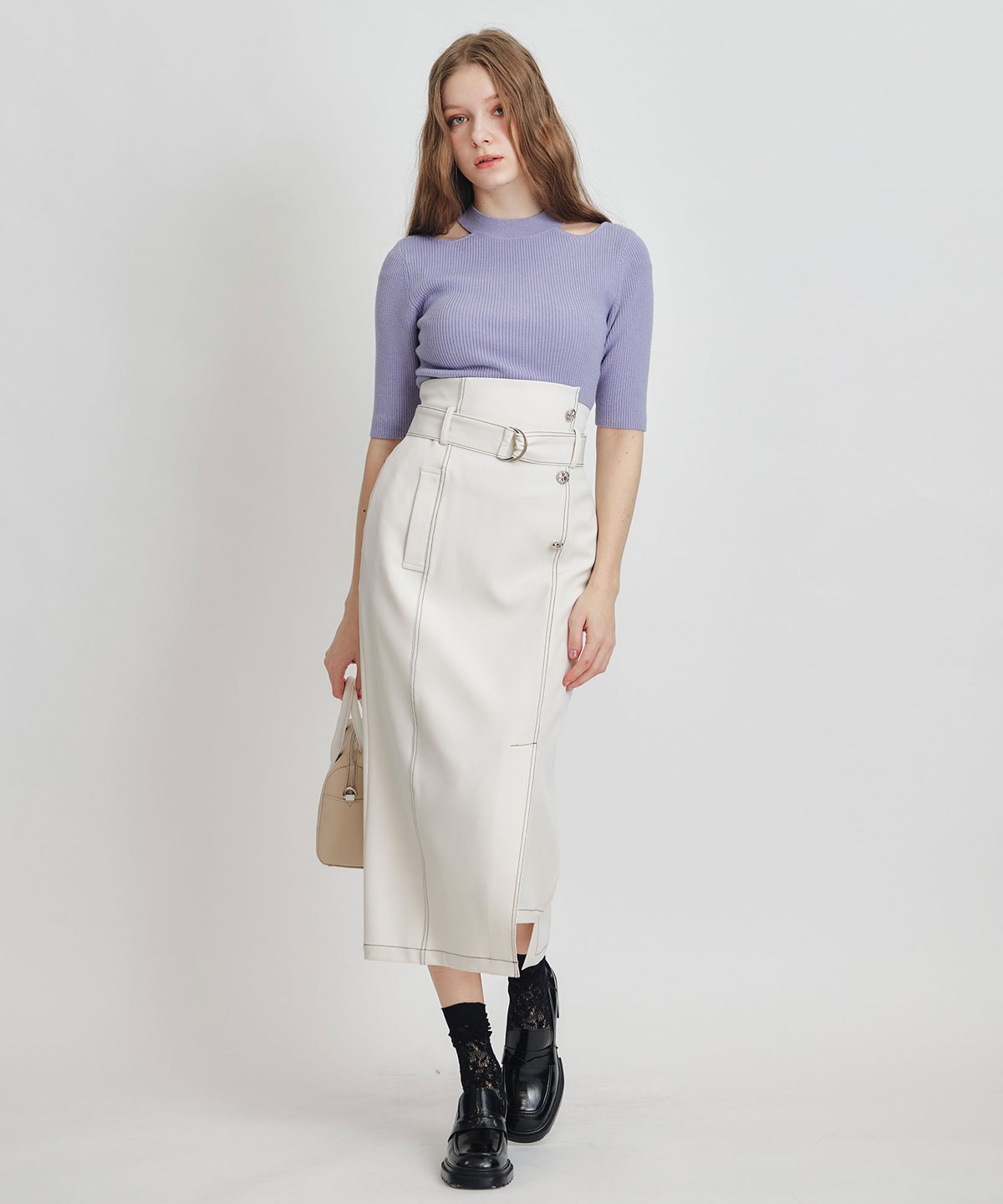 カットアウトハーフスリーブニットプルオーバー