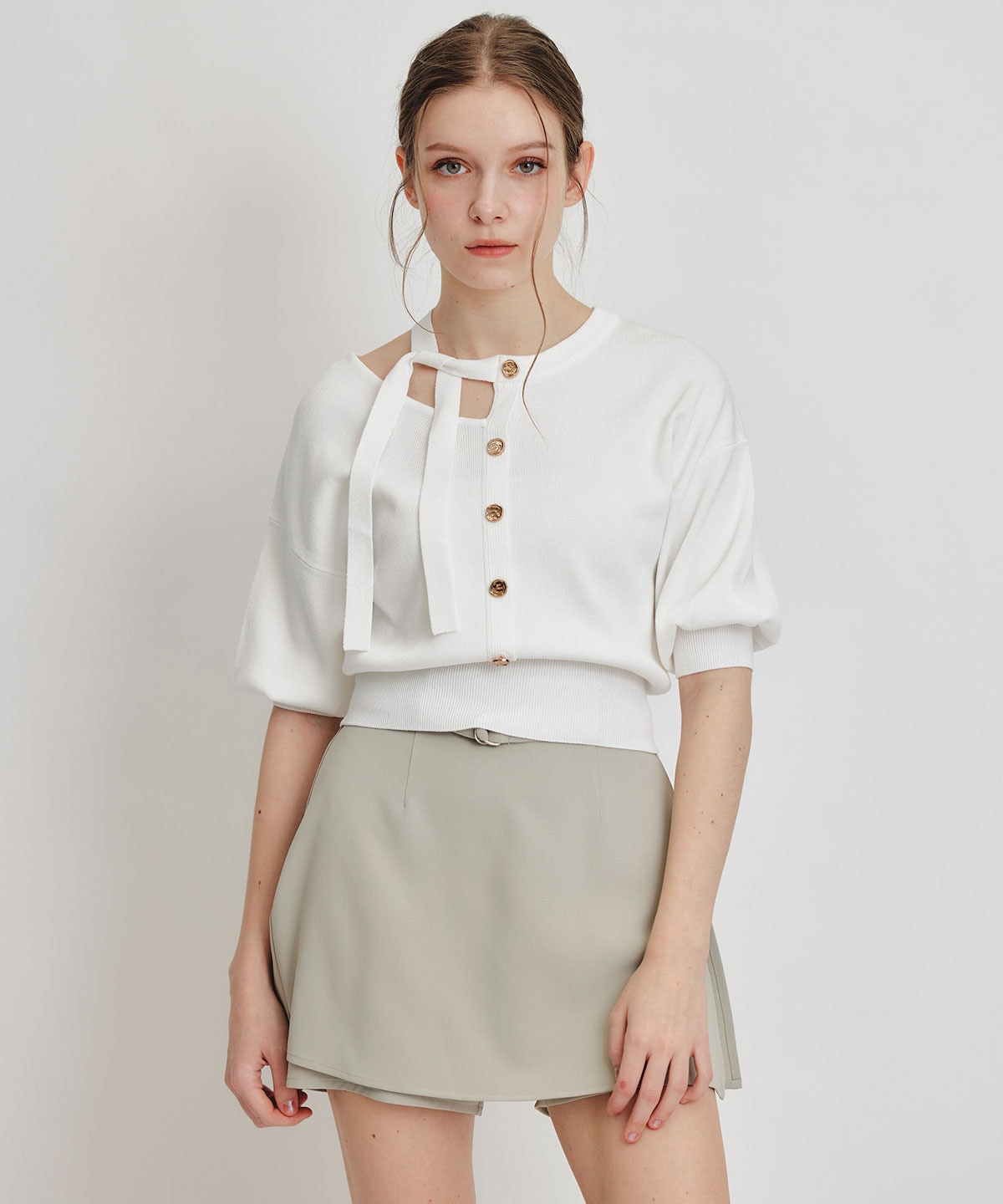 アシメカットデザインハーフスリーブニットプルオーバー