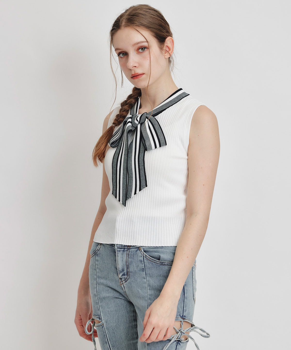 ストライプリボンタイリブニットノースリーブ