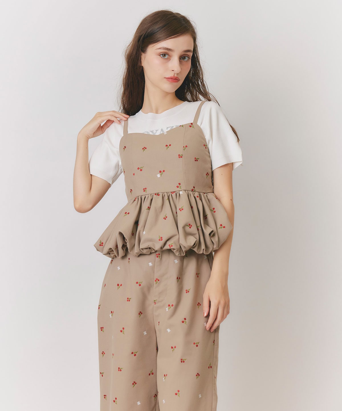 【Fleur monogram Series】フルールモノグラムエンブロイダリーバルーンペプラムビスチェ
