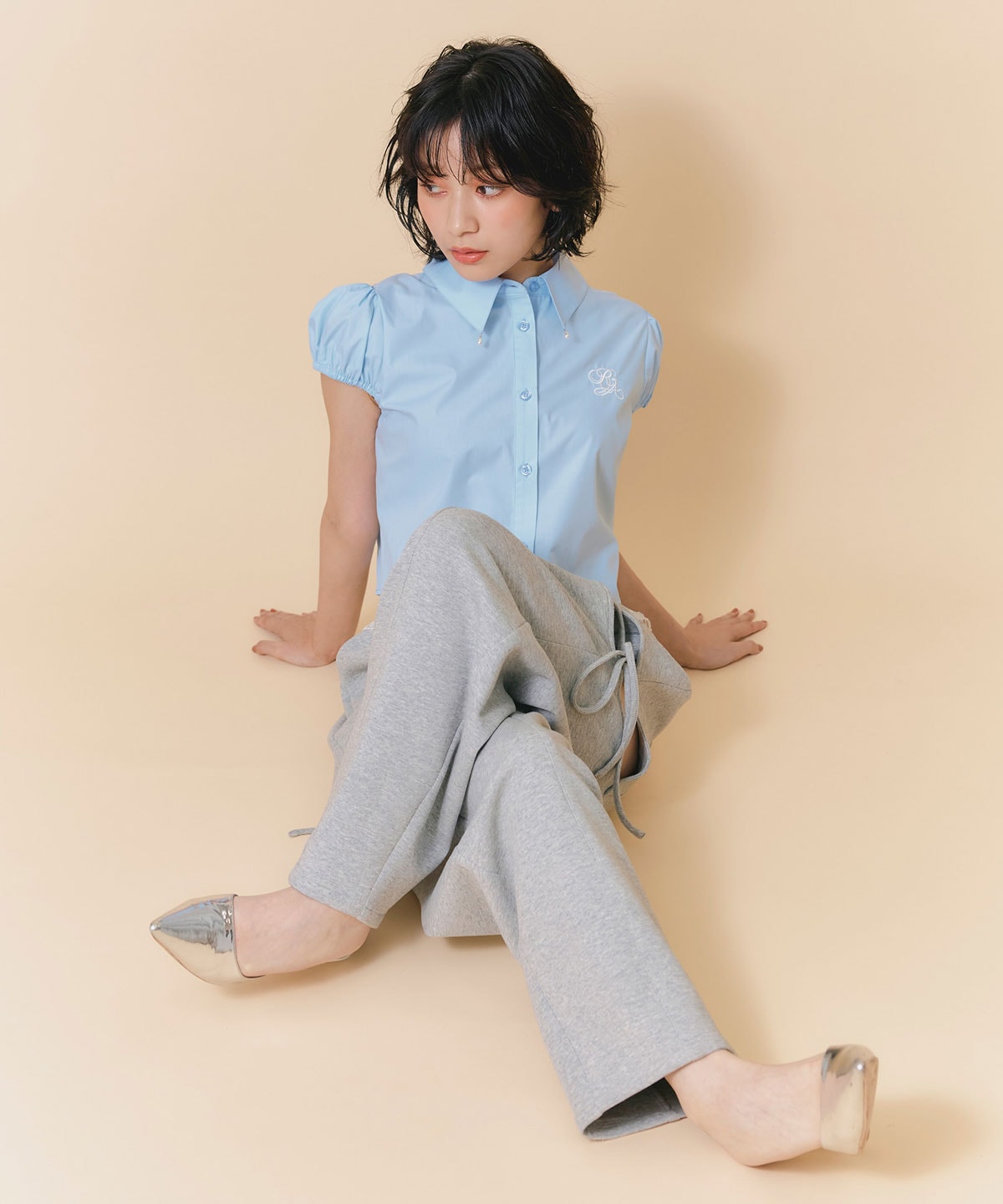 ウエストレースサイドカットアウトパンツ