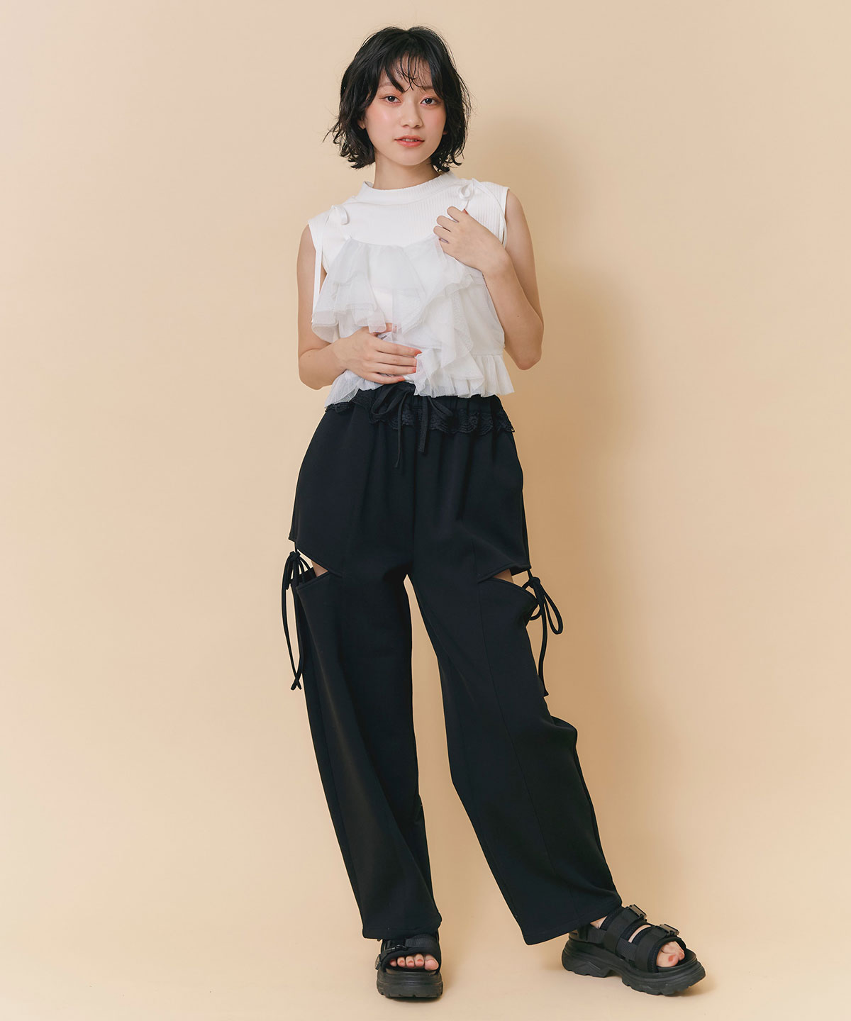 ショルダーリボンビスチェ×ノースリーブニット