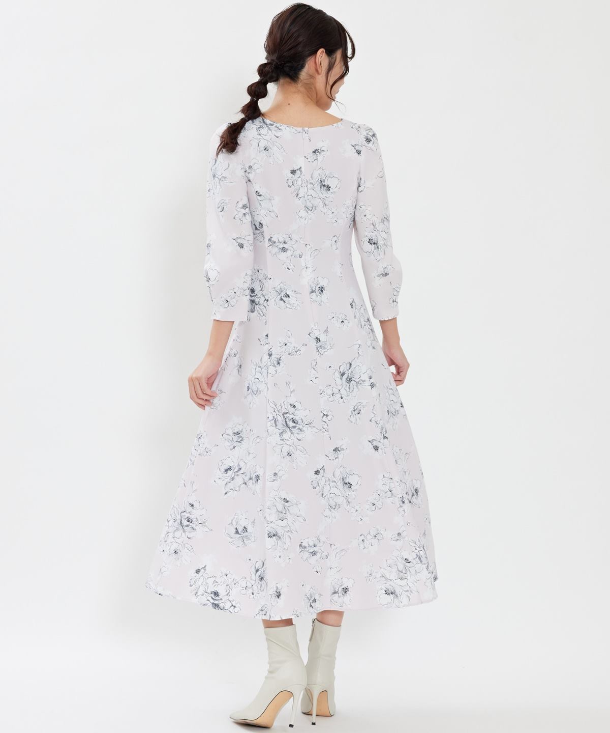 オリジナル水彩フラワープリンセスラインワンピース S パープル系花柄 Swingle 公式オンラインショップ バーンデストローズ オリジナル水彩フラワープリンセスラインワンピース S パープル系花柄 Swingle 公式オンラインショップ バーンデストローズ