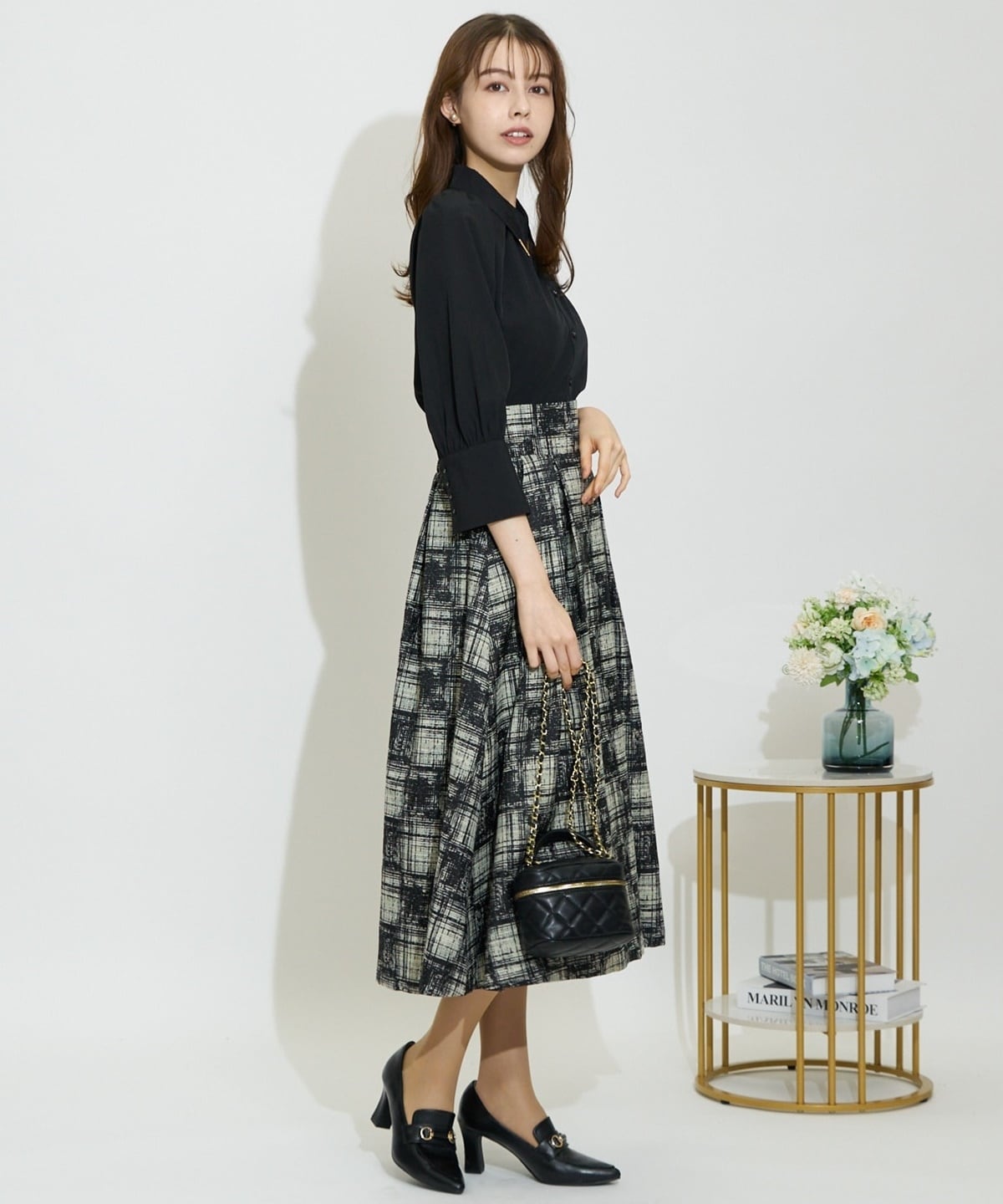 アートチェックタックフレアスカート