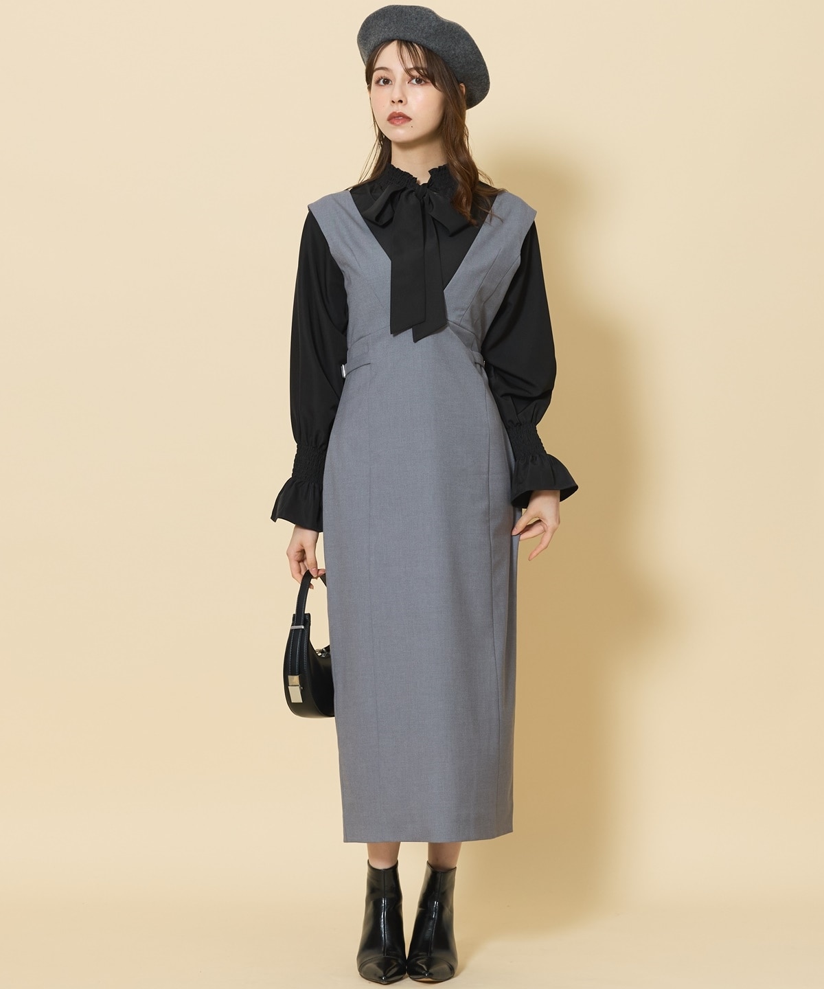 サイドビットＶネックジャンパースカート