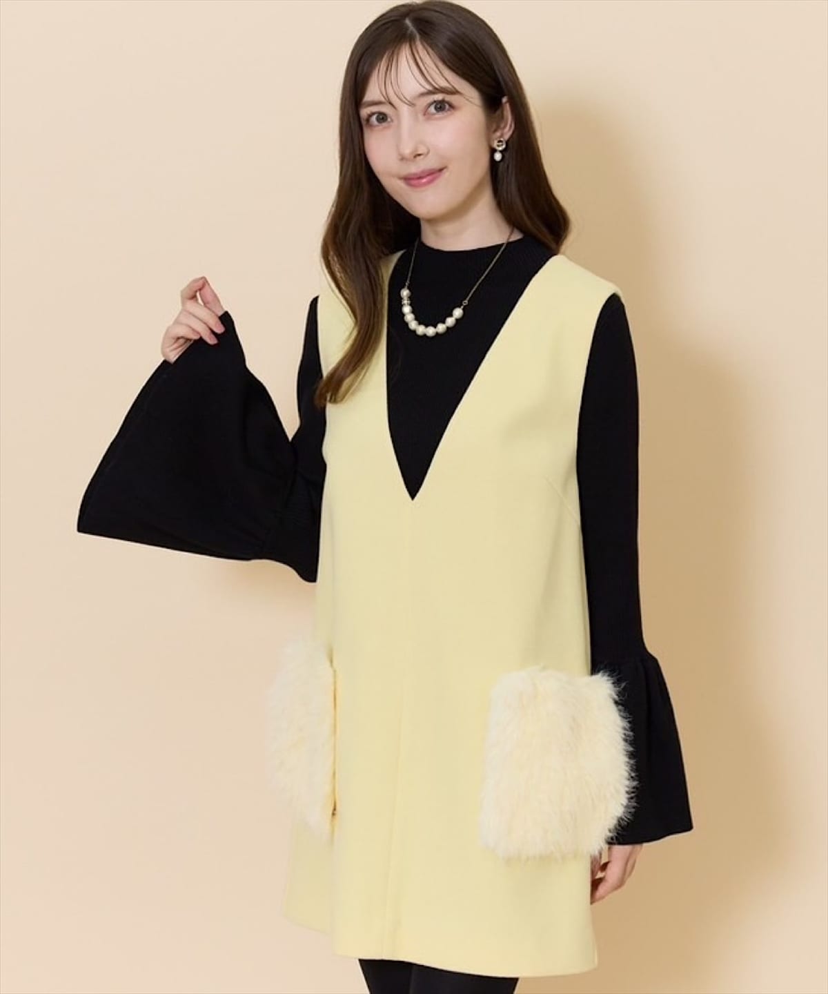 フレアスリーブボトルネックニットプルオーバー