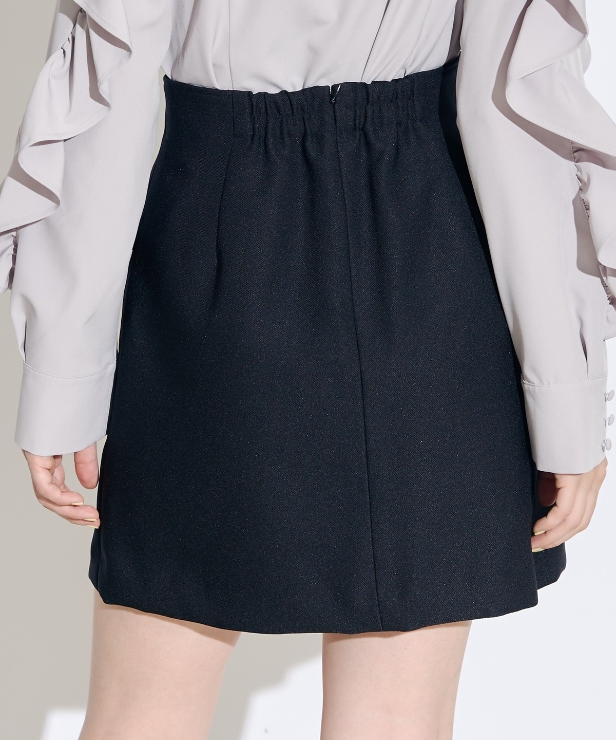 ラップ風セミフレアミニスカート