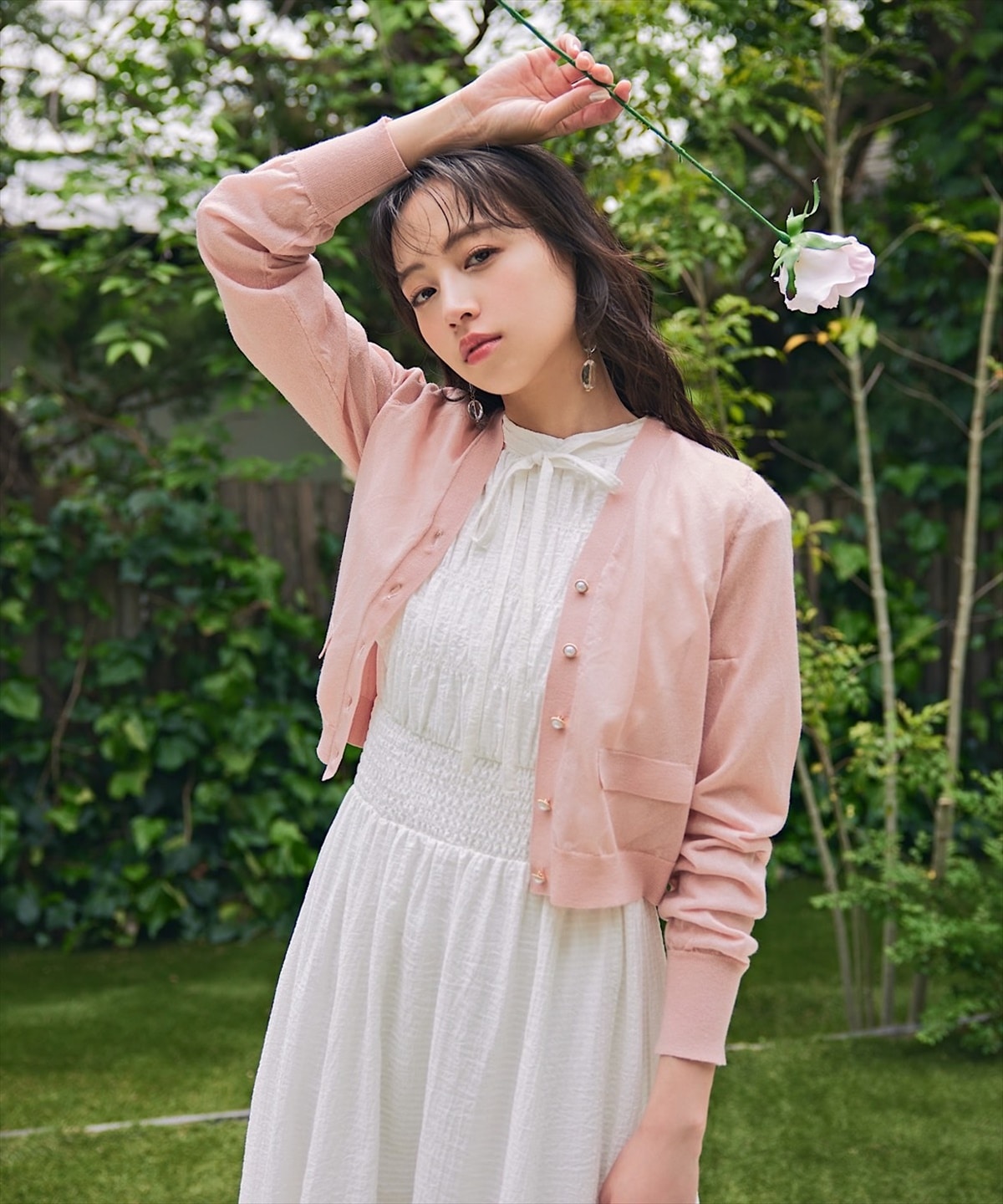 Vネックラメシアーフラップニットカーディガン