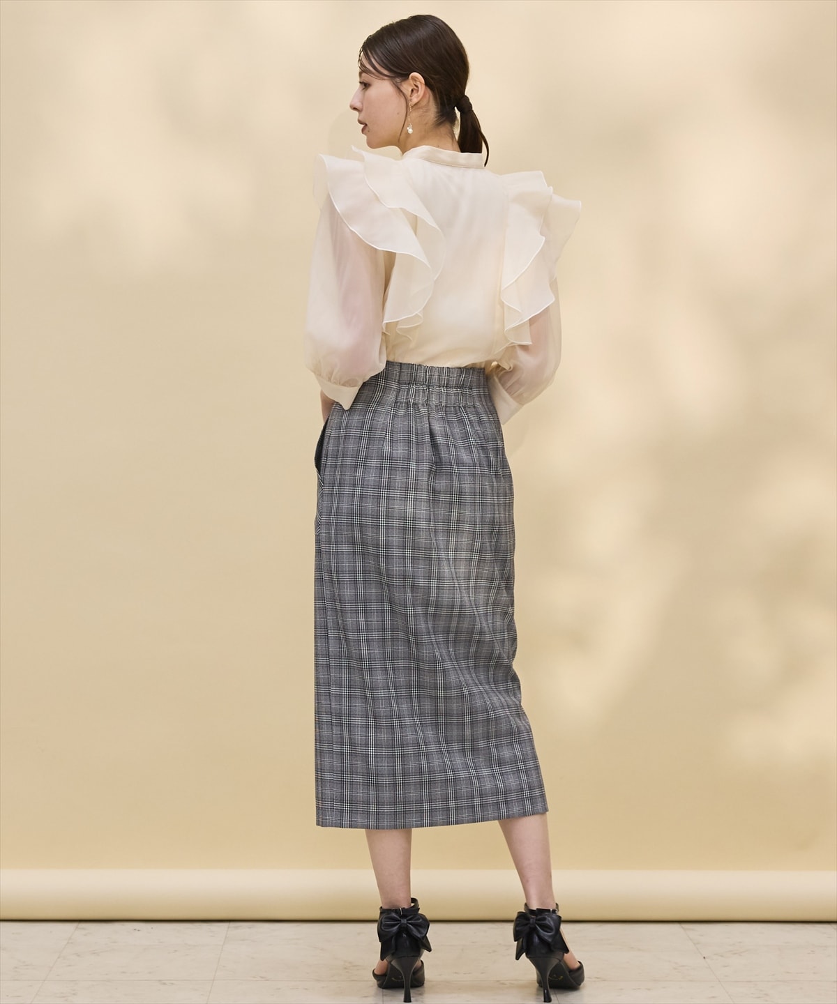 七分袖ボウタイブラウス