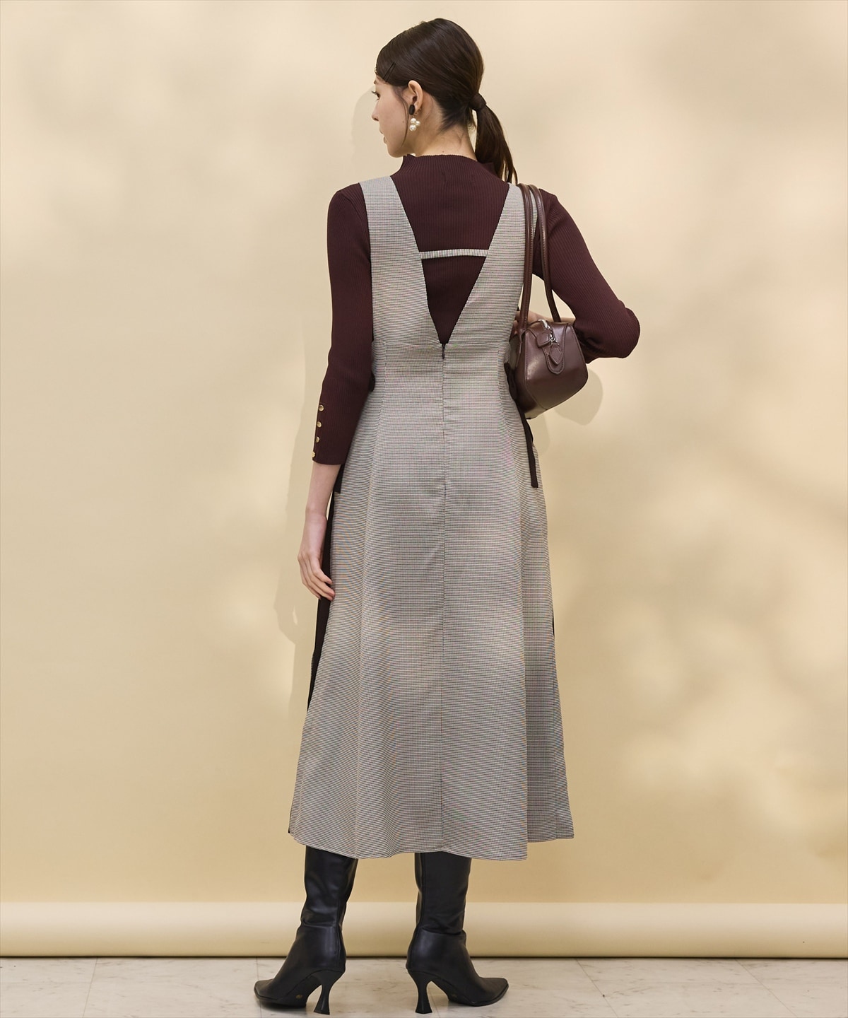 サイドプリーツレースアップジャンパースカート