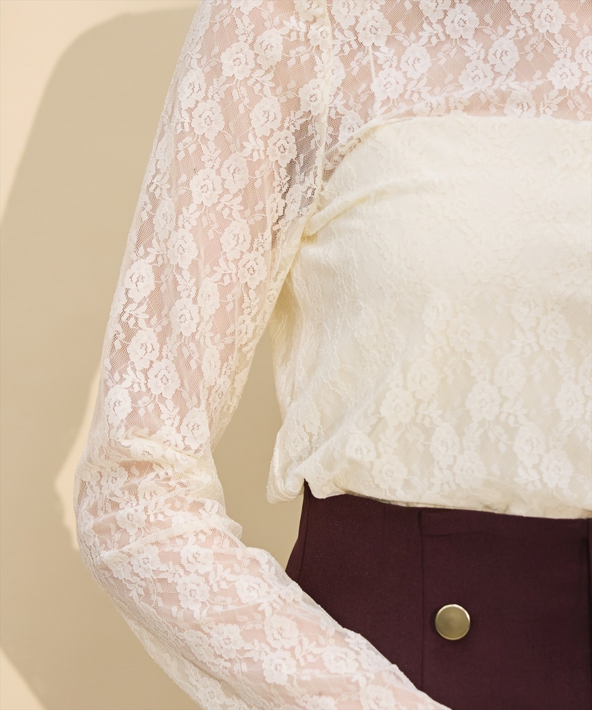 ストレッチレースプルオーバー