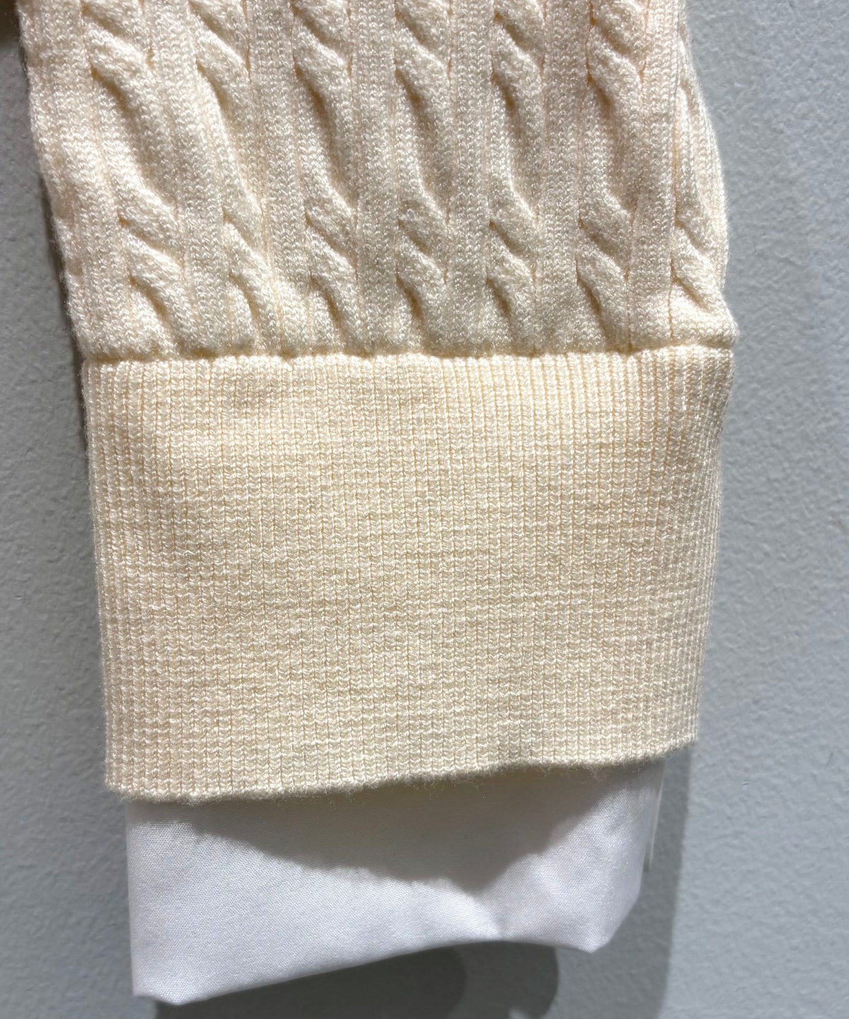 ケーブルニットレイヤードワンピース