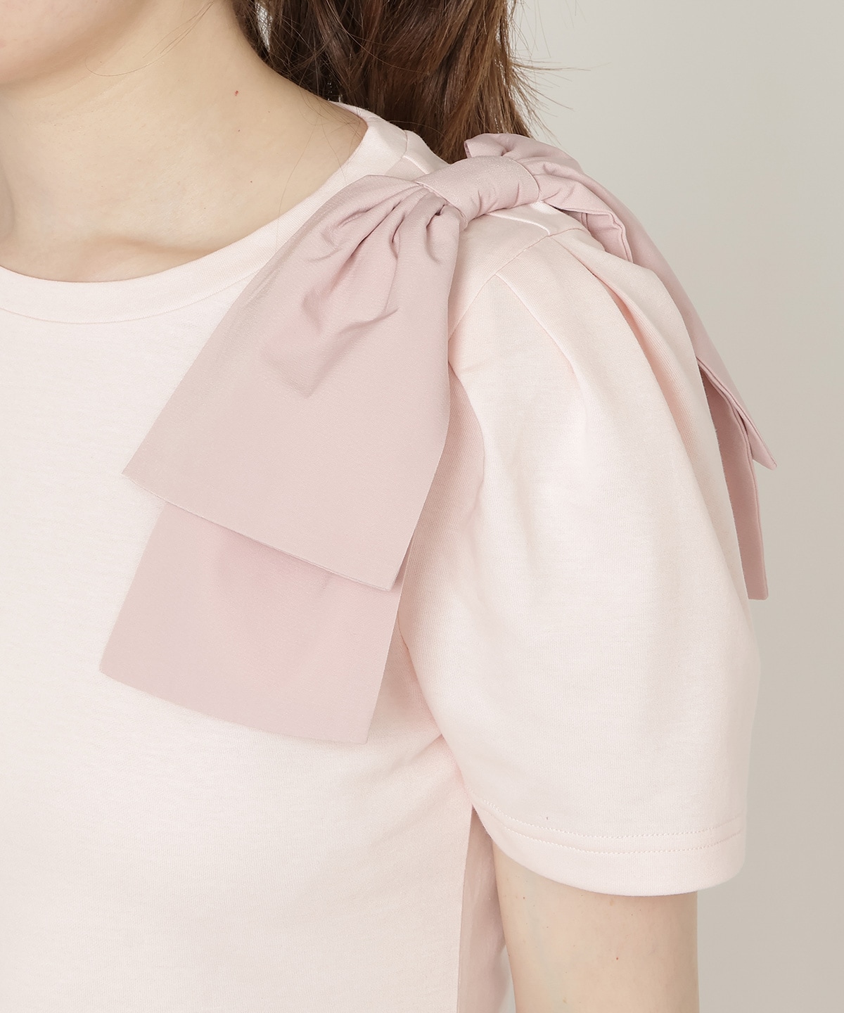 【5/8(Fri)発売】ショルダーリボンカットソー