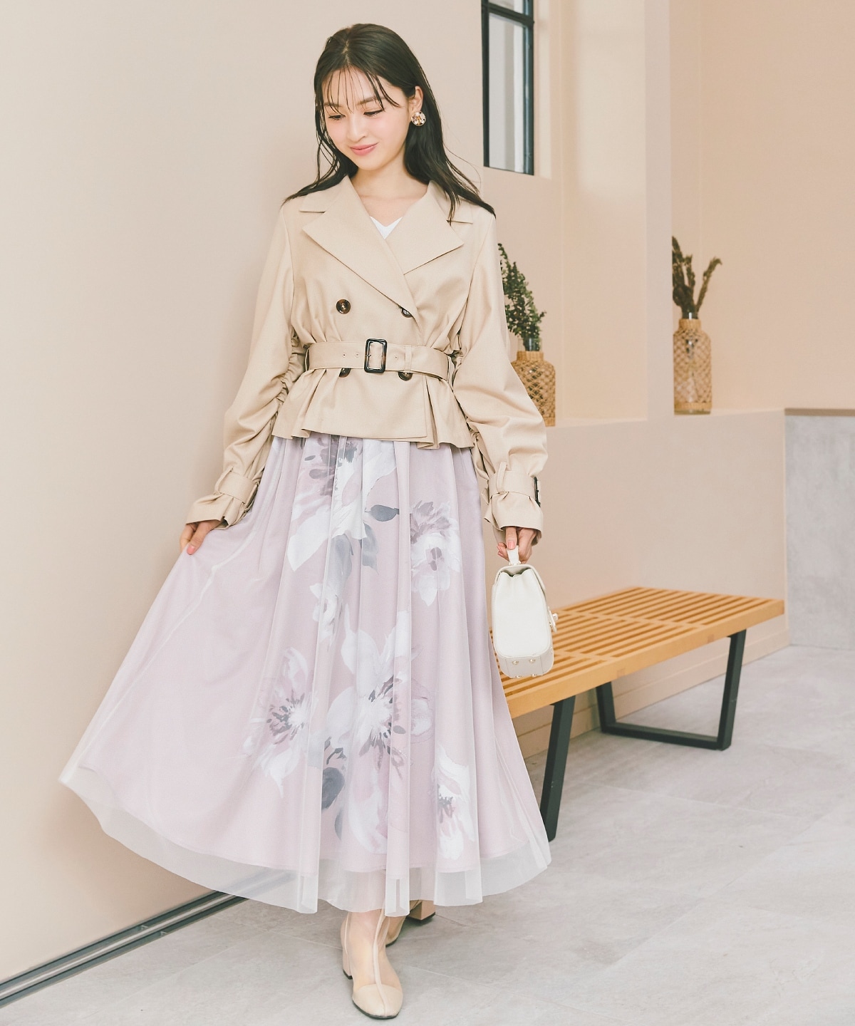 ギャザー袖ショートトレンチ