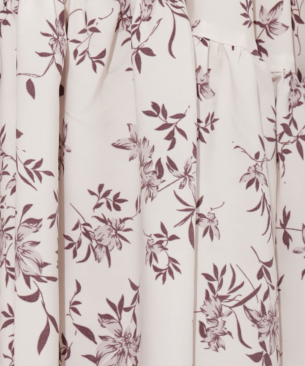 モノトーンフラワーティアードワンピース