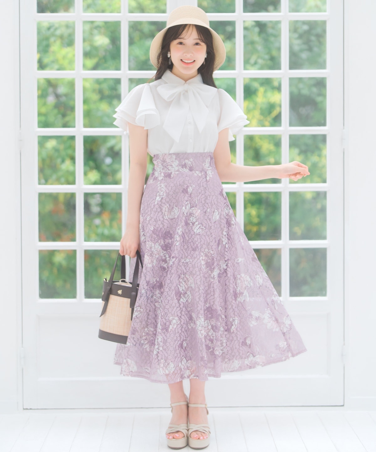 フレアスリーブリボンタイブラウス