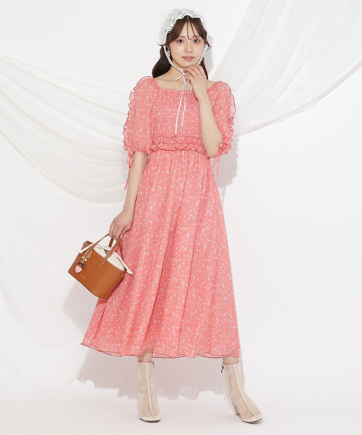 ミニフラワーシャーリングワンピース