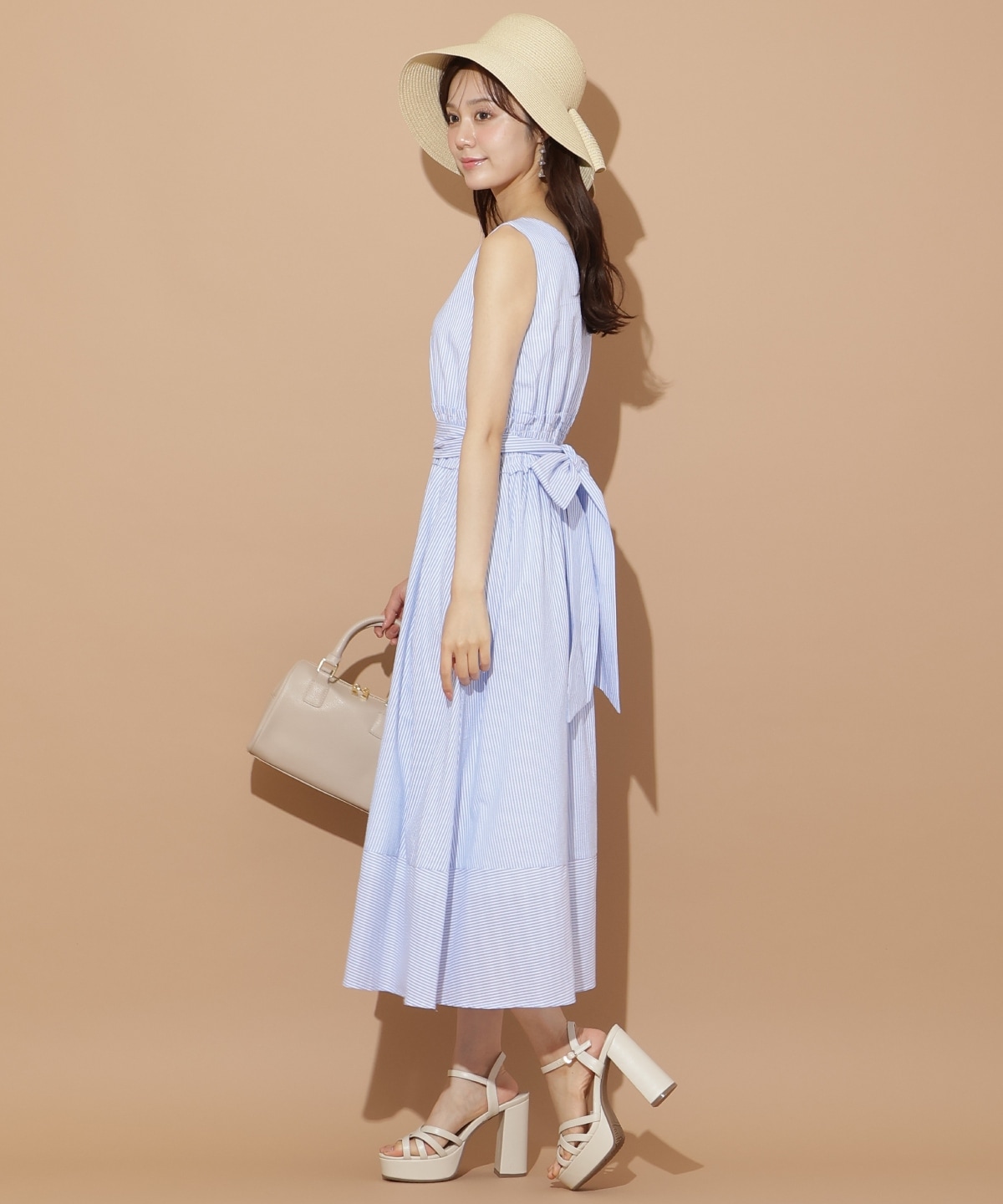 ウエストシャーリングストライプワンピース