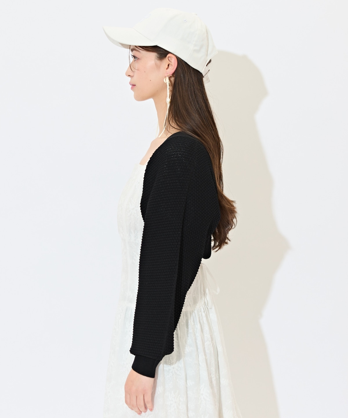 ショート丈柄編みボレロ