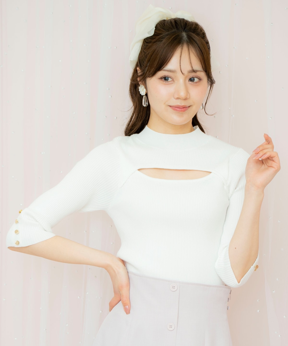 デコルテオープンハイネックプルオーバー