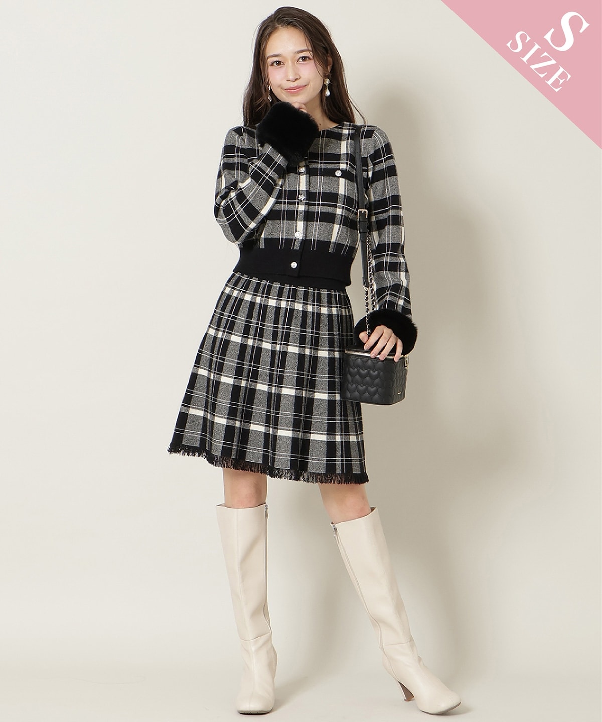 【10/17(fri)12時発売】チェック柄ニットフレアスカート