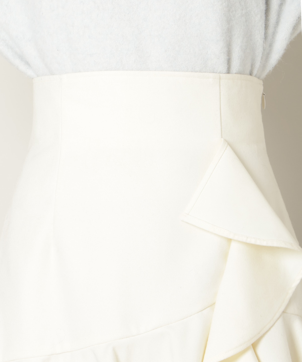 アシメラッフルフリルミニスカート