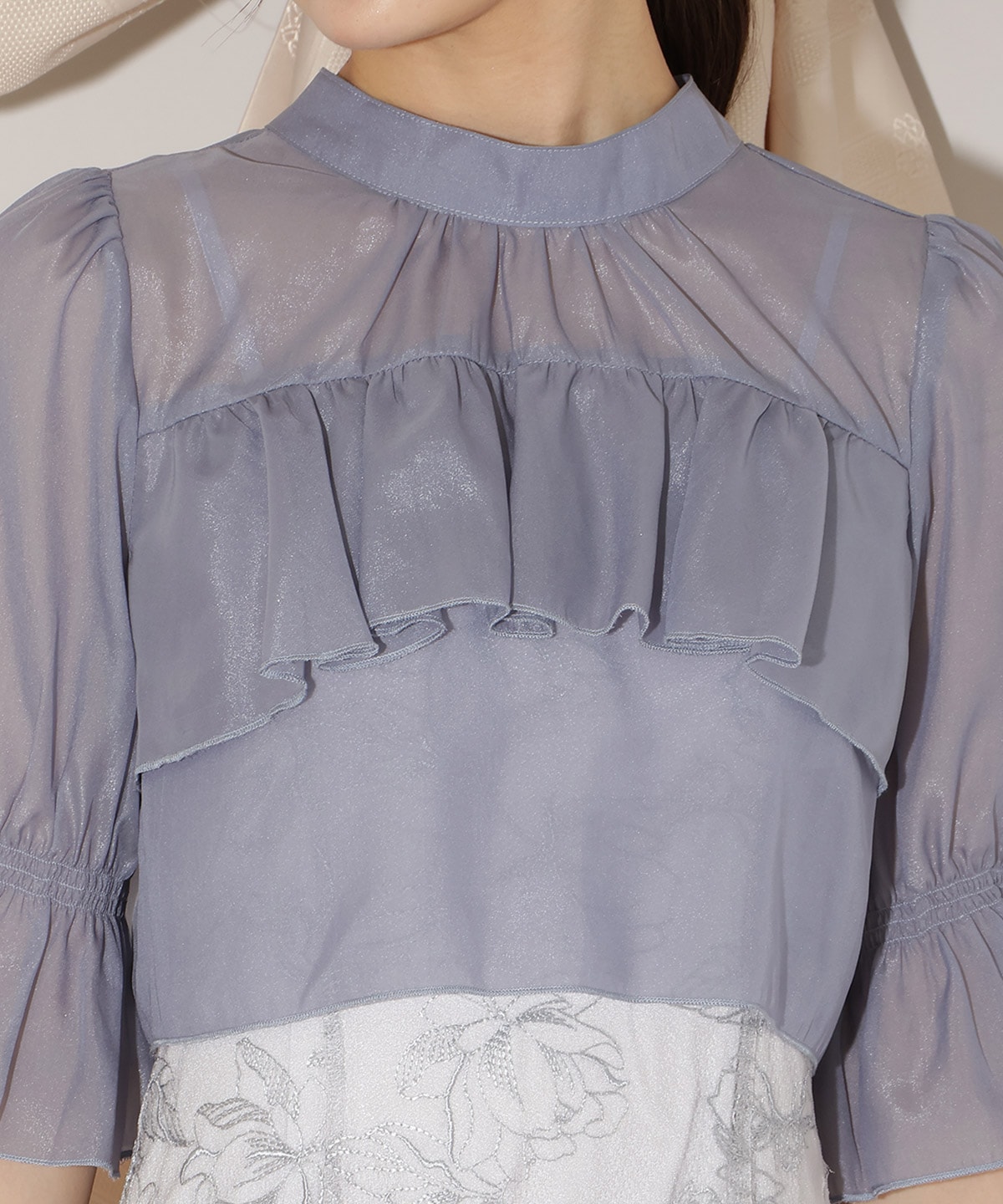 フリル切り替えシフォンブラウス