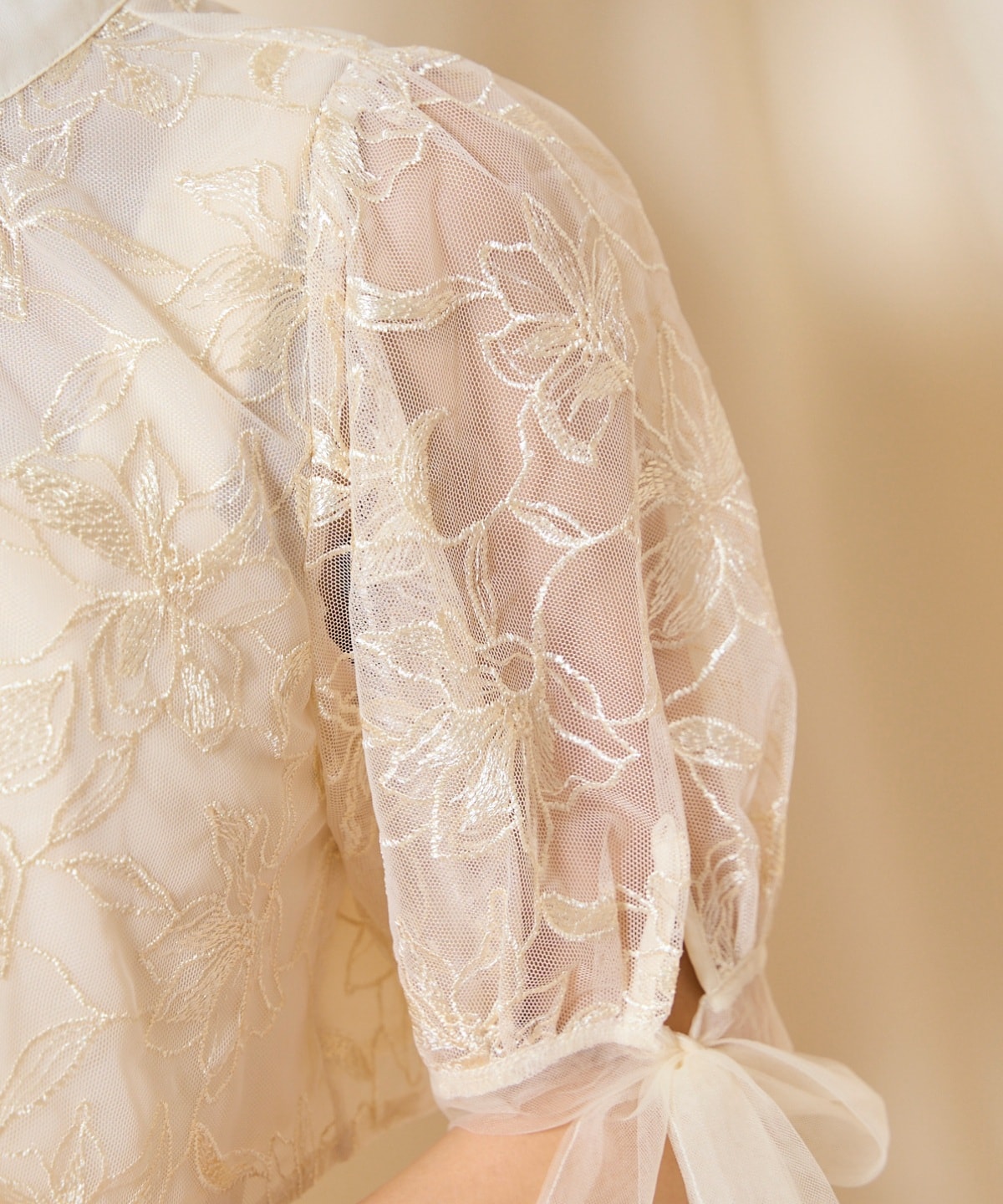 リボンスリーブブラウス