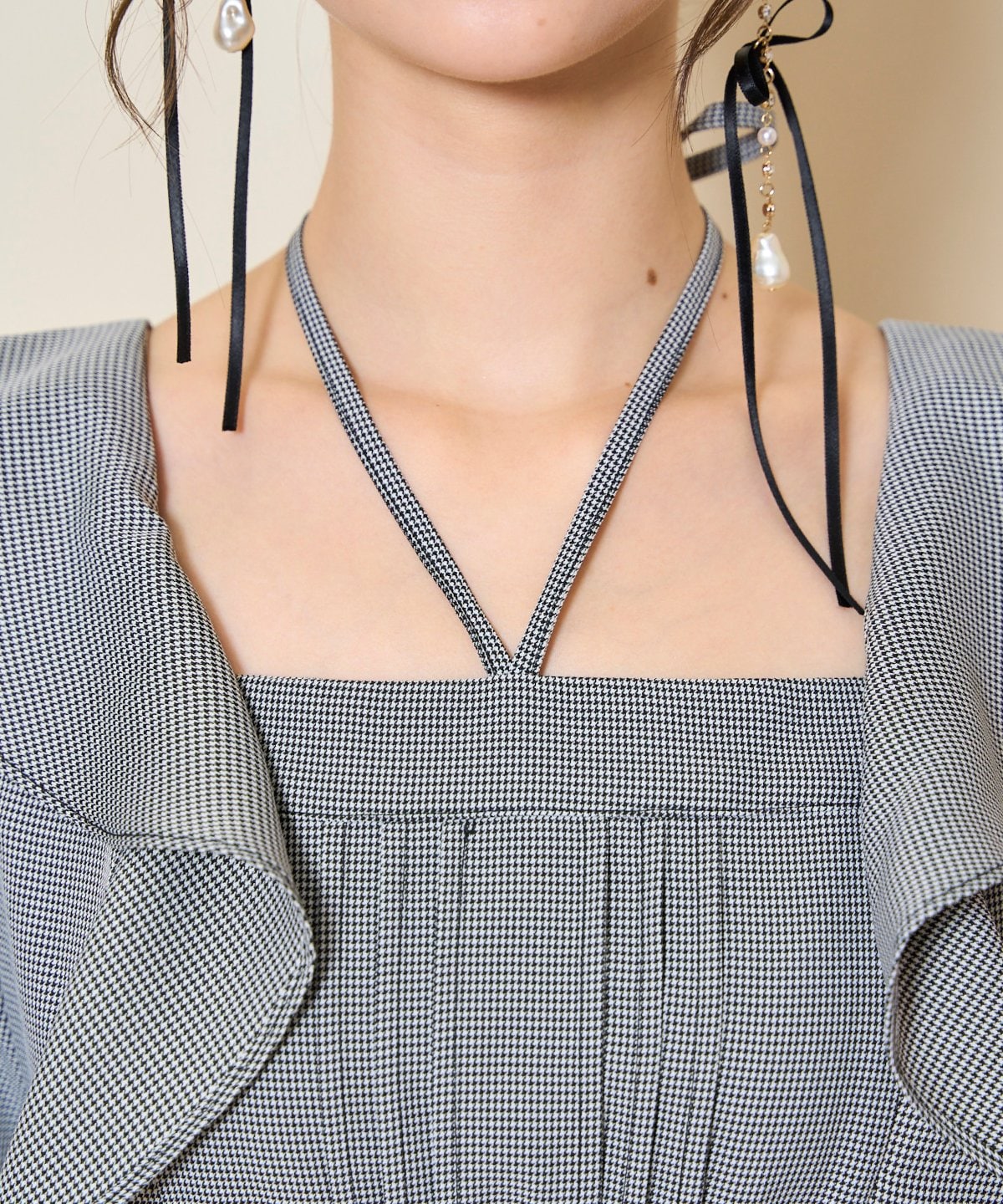 ネックリボンギャザー切り替えワンピース