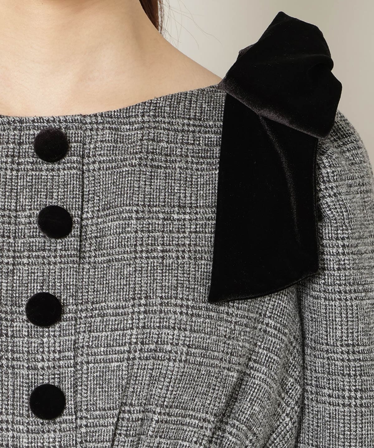 アシメリボンボートネックフレアワンピース