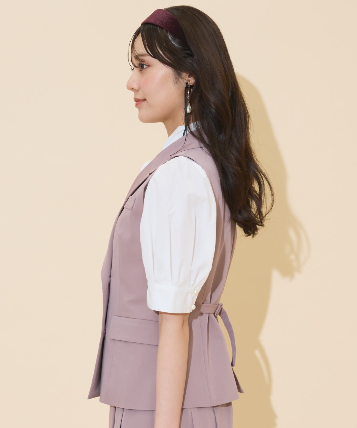 ダブルボタンショートジレ