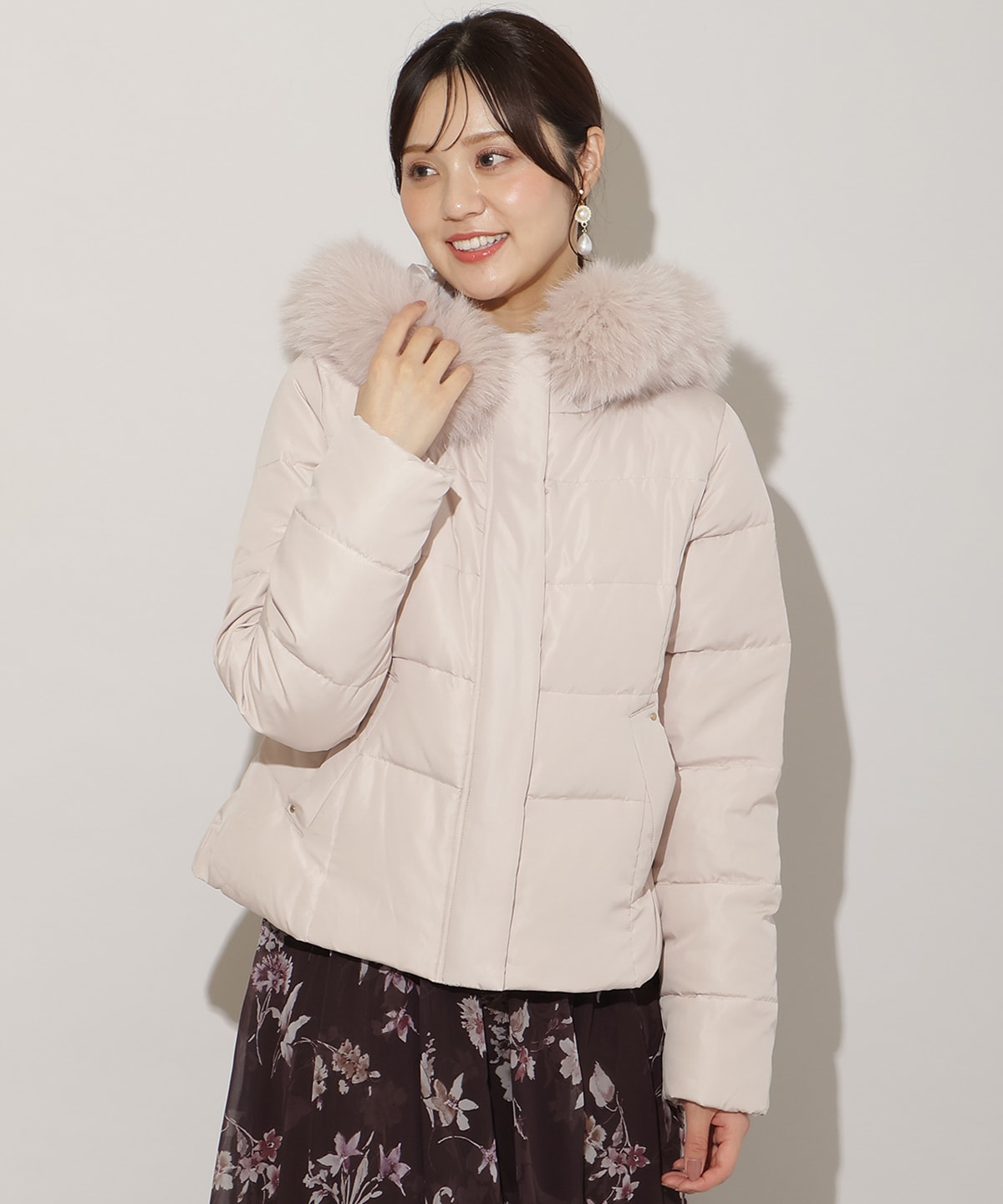 フードファーペプラムショートダウン