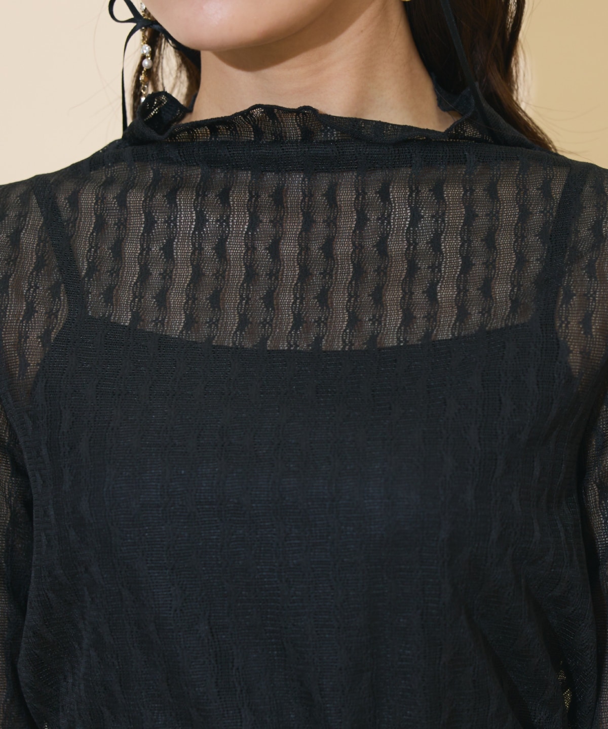 メロウハイネックトップス