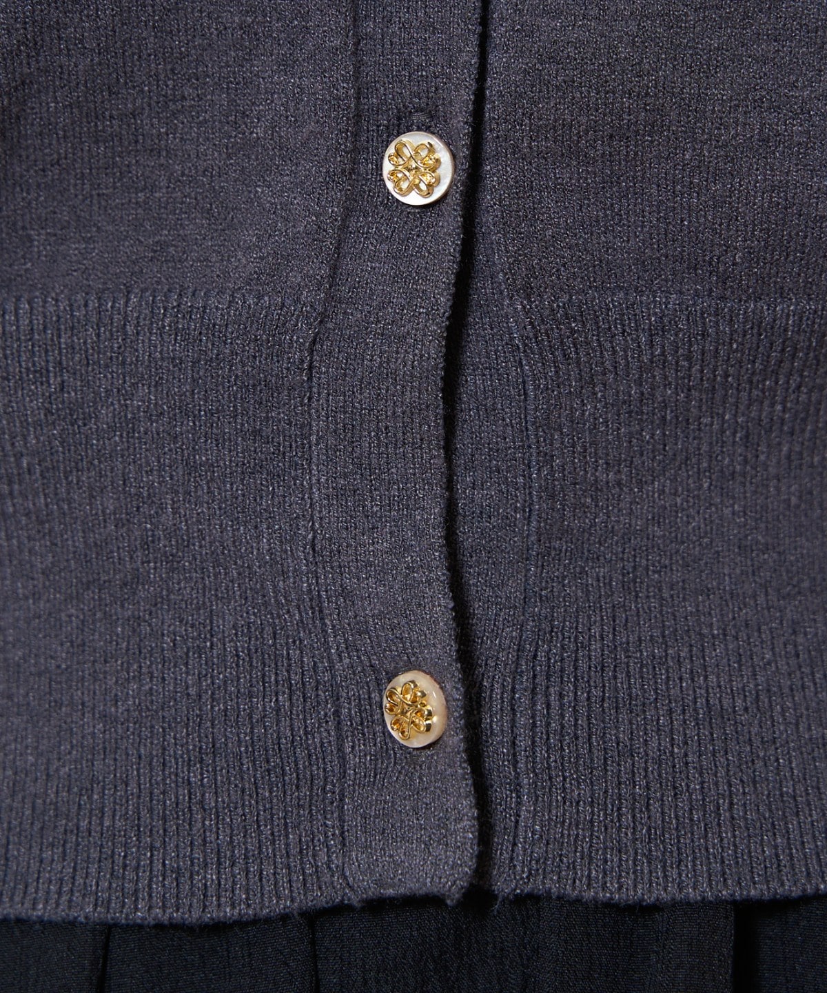 リボンドッキングプルオーバー