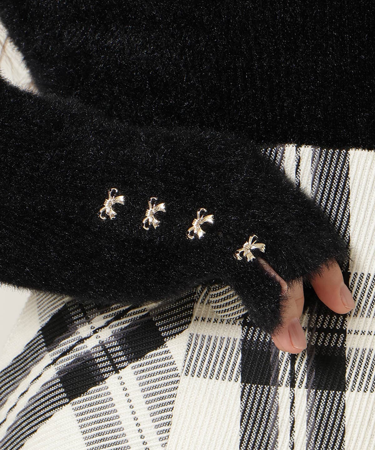 FOXライクヤーンタートルネックプルオーバー