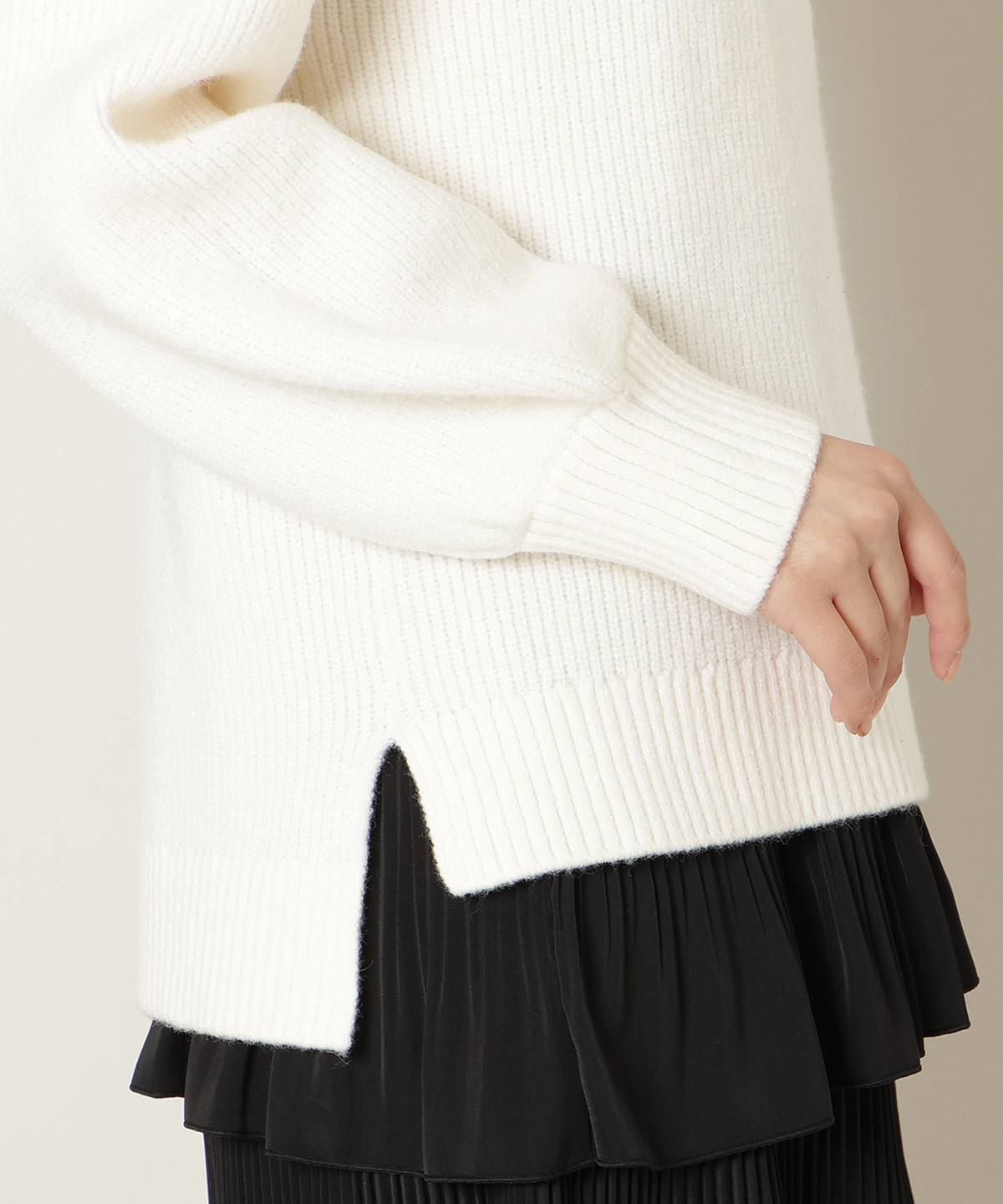 【KNIT PLEATS SET series】アソートボタンデザインニット