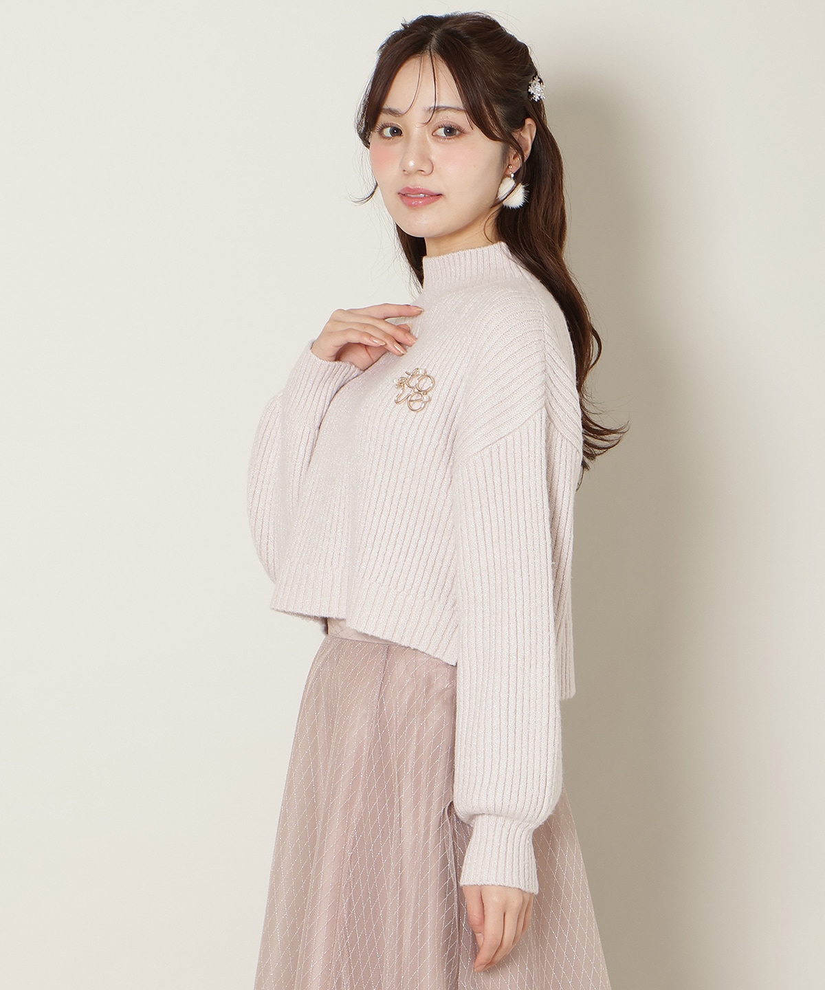 【12/5(fri)10時発売】ブローチ付きクロップドラメニット