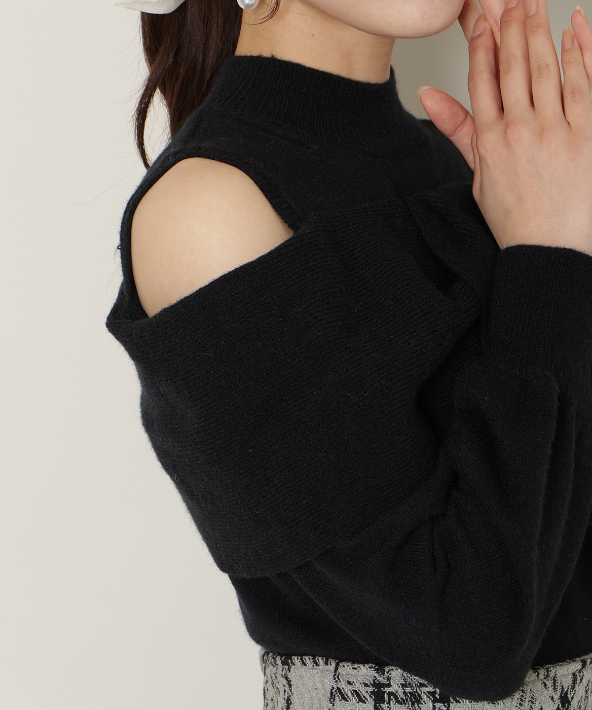 【1/1(thu)10時発売 New Year's Item】ツイストリボンオフショルニット